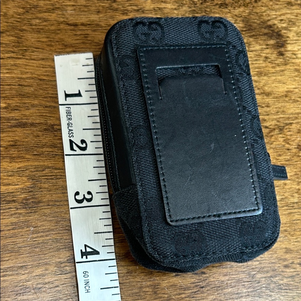 Gucci Authentic Case - Picture 14 of 16